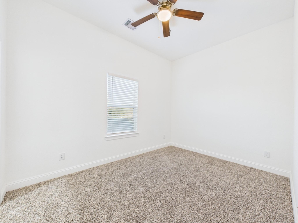 4619 Stassen Street - Photo 18