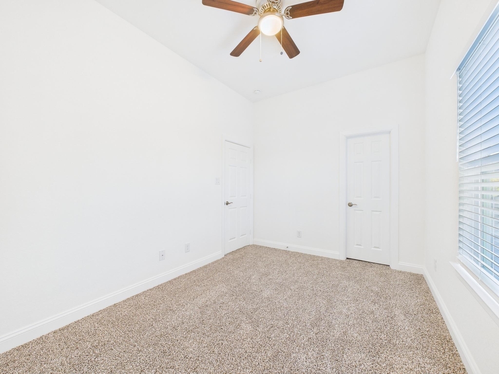 4619 Stassen Street - Photo 20