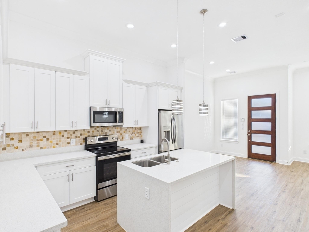 4619 Stassen Street - Photo 8