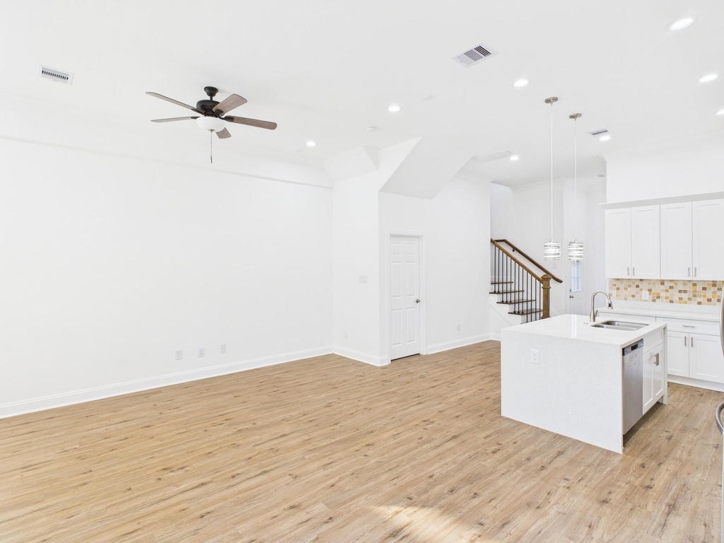 4619 Stassen Street - Photo 4