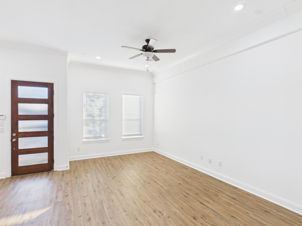 4619 Stassen Street - Photo 1