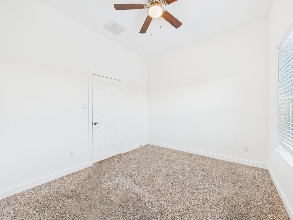 4619 Stassen Street - Photo 21