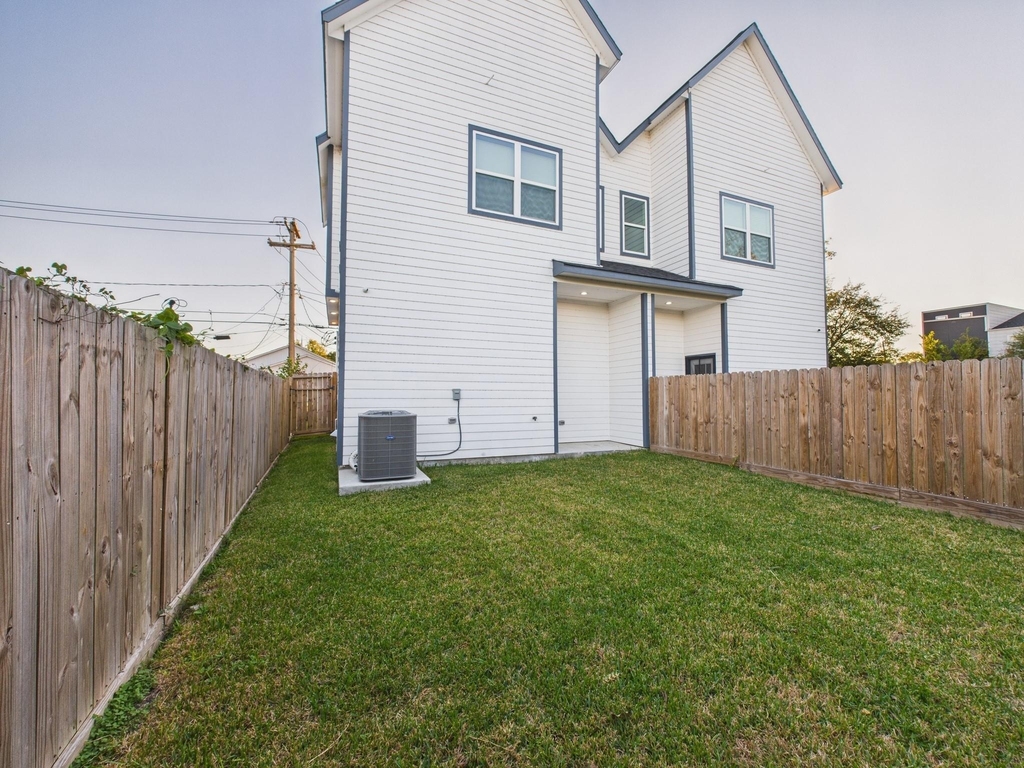 4619 Stassen Street - Photo 27
