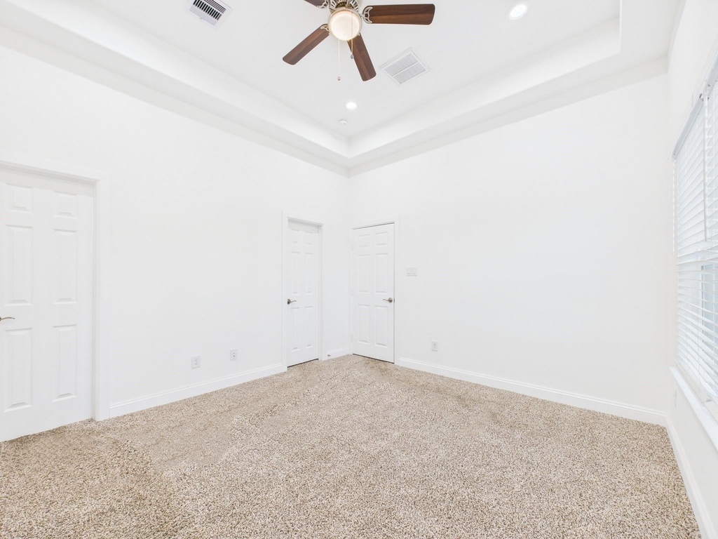 4619 Stassen Street - Photo 13