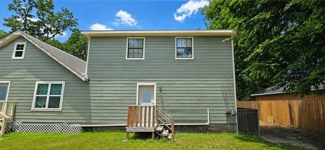 2102 Margaret Ave - Photo 11