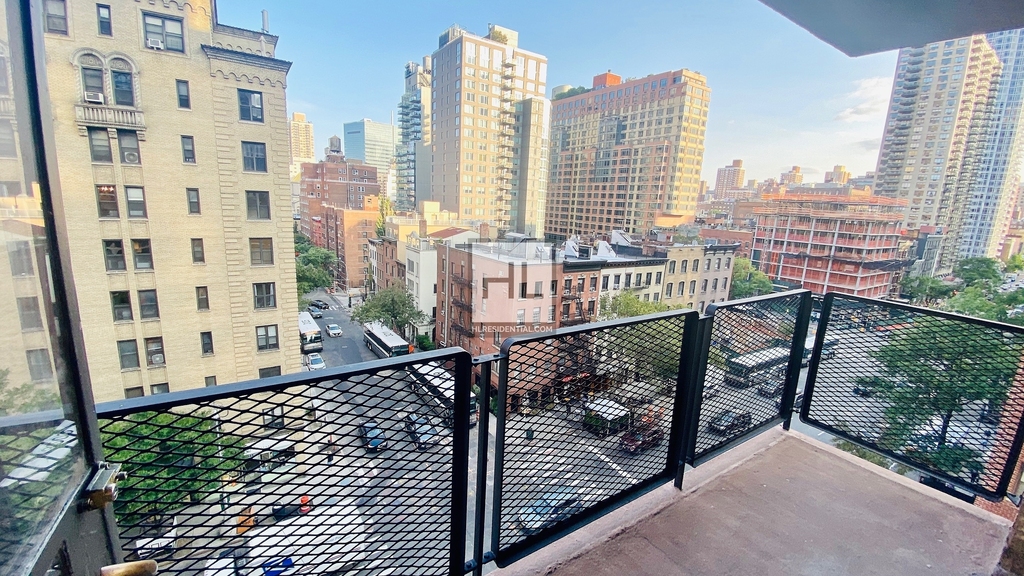 East 35 Street - Photo 0
