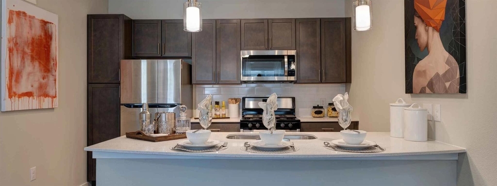3530 West 12th Street - Photo 4