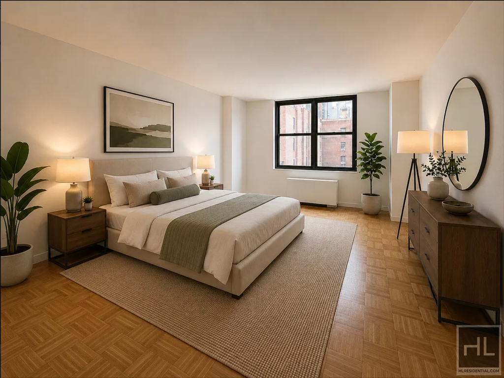 East 49 Street - Photo 2