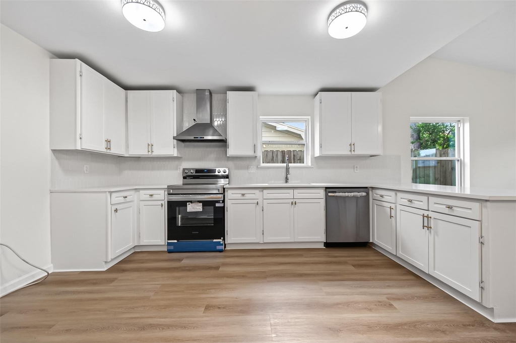 24014 Nomini Hall Lane - Photo 10