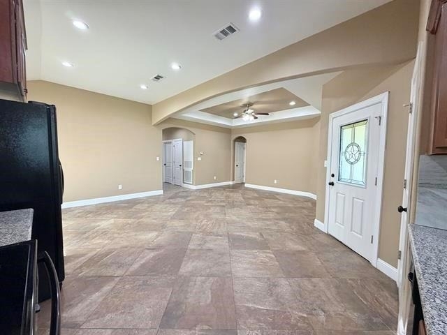 2850 Amber Avenue - Photo 2
