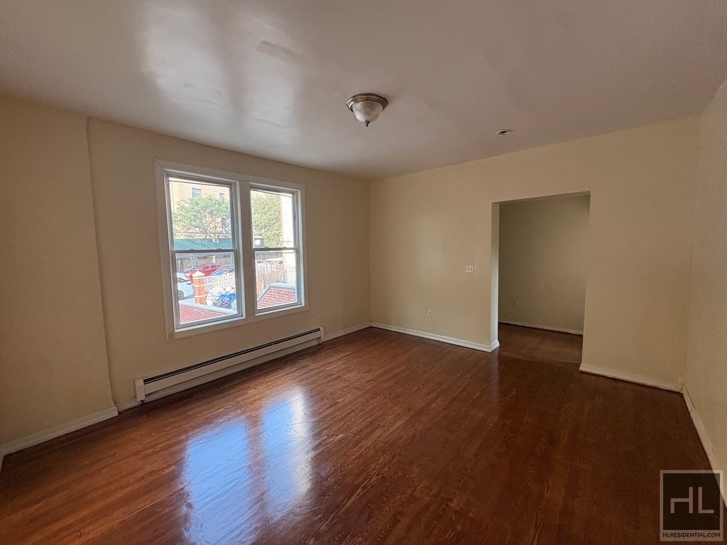 Montgomery Avenue - Photo 4