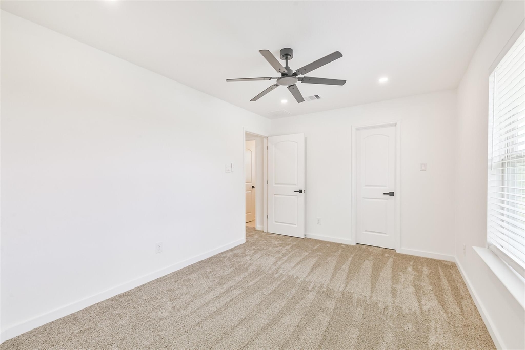15203 Lake Powell Drive - Photo 23