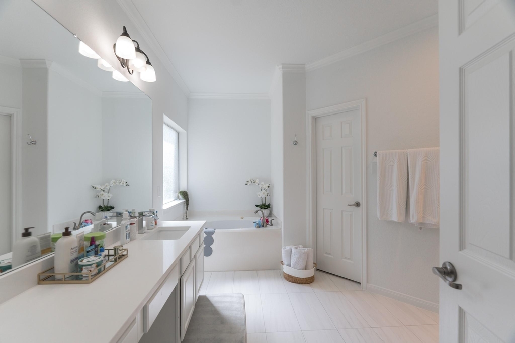 135 S Rocky Point Circle - Photo 9