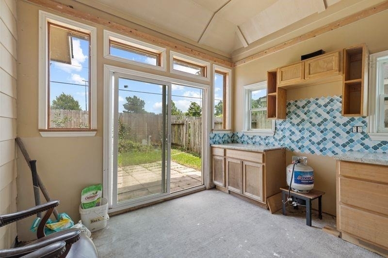 12610 Redbud Villa Lane - Photo 16