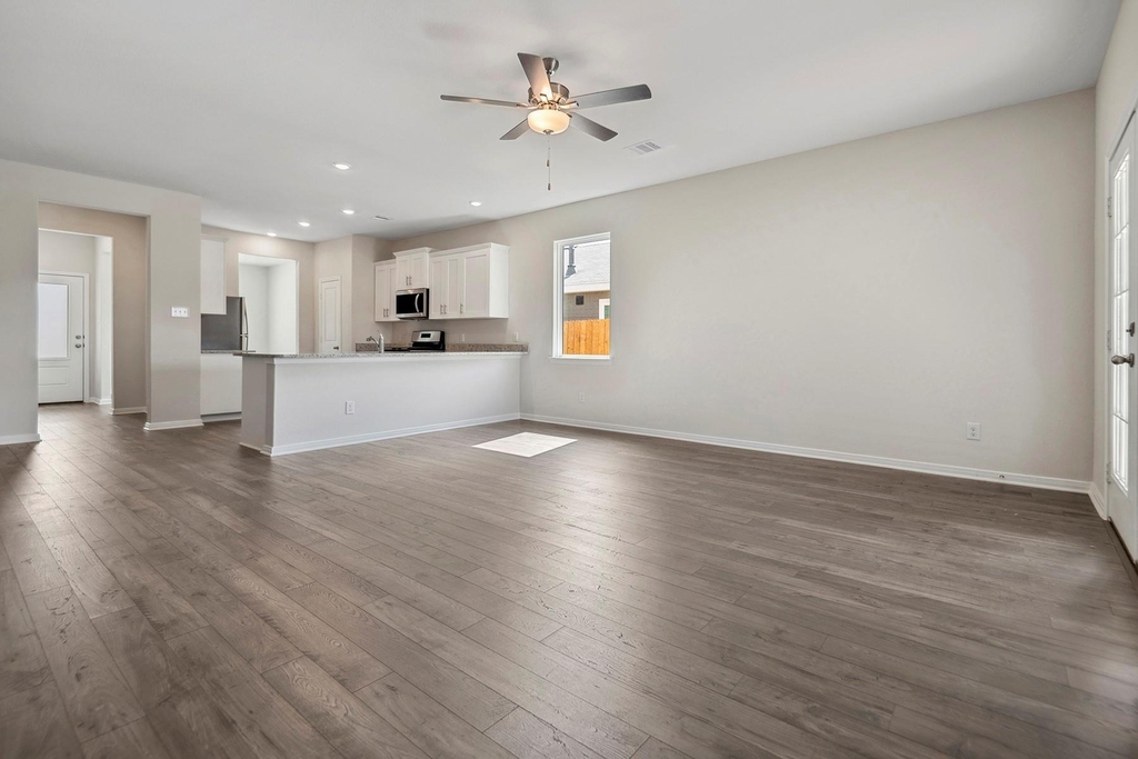 15463 Maple Terrace Drive - Photo 2