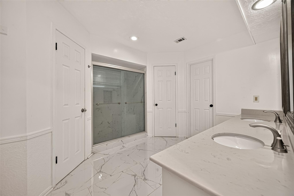 12619 Chriswood Drive - Photo 39