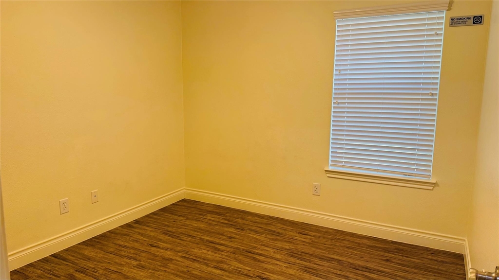 20210 Glen Burn Court - Photo 18