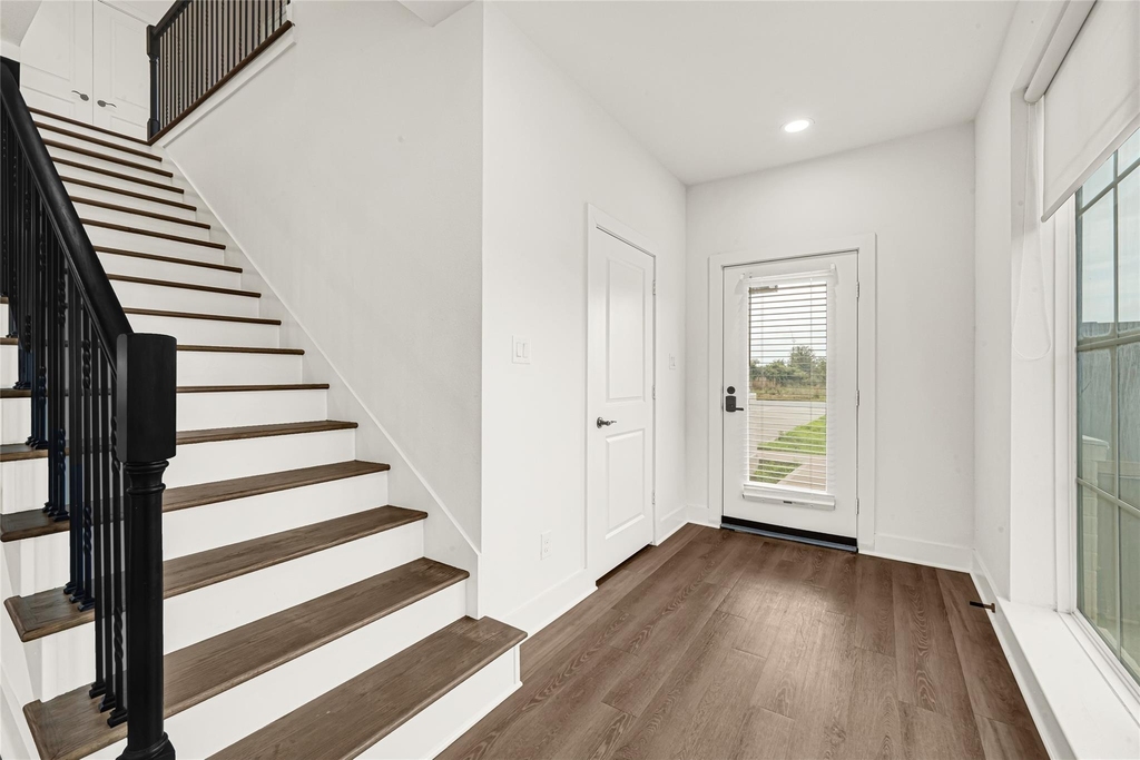 659 Road 5846 - Photo 2