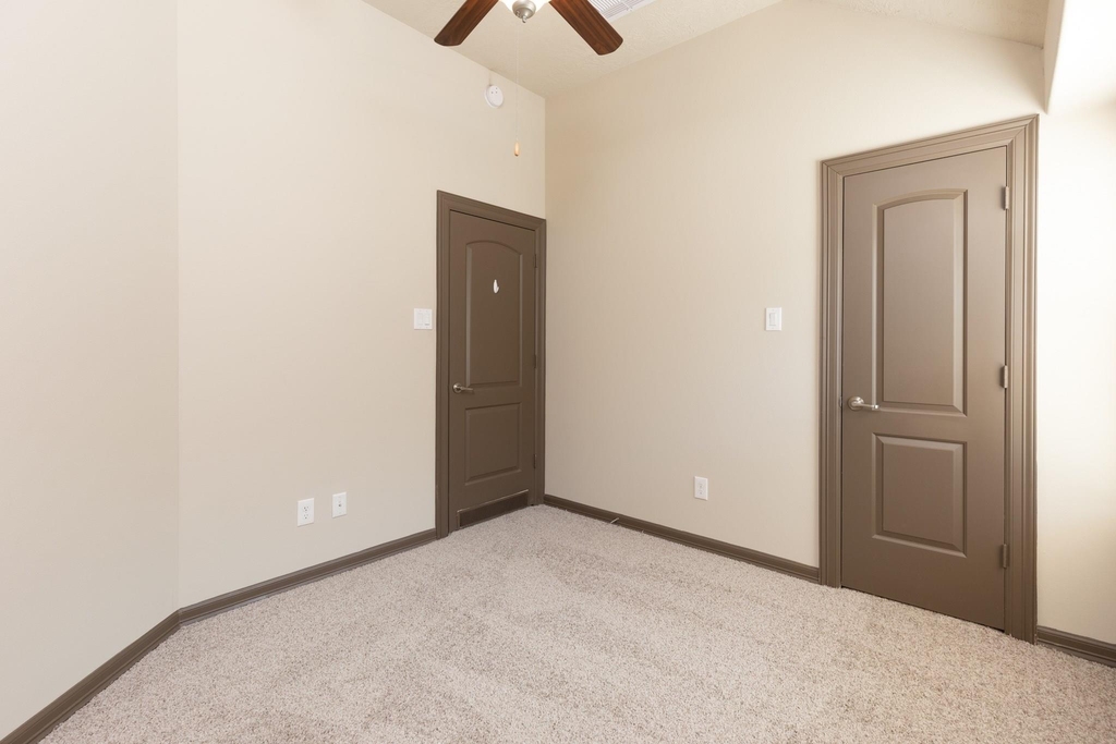 87 Aventura Place - Photo 4