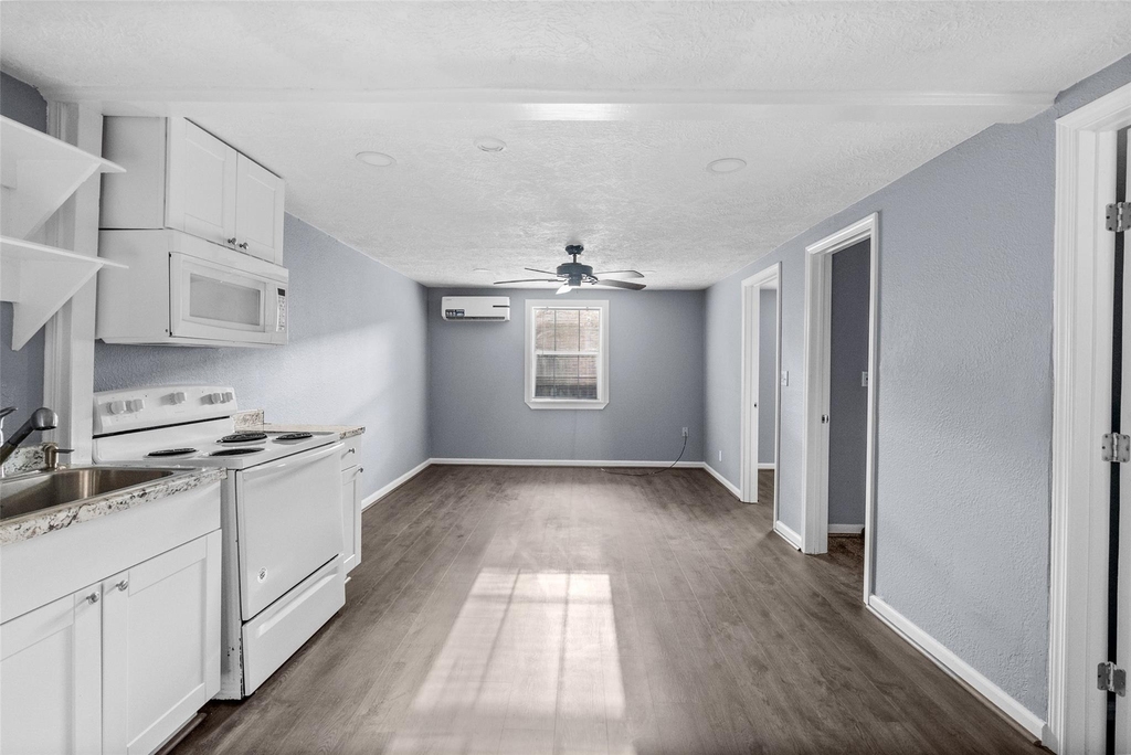 4126 Paladino Street - Photo 4