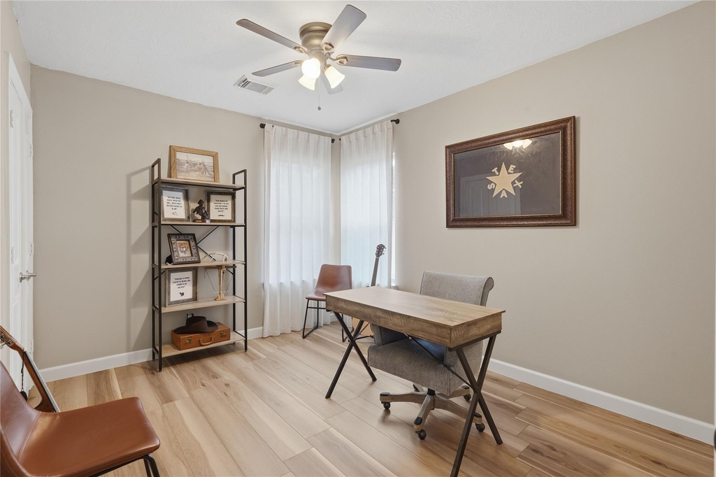 1680 Beech Drive - Photo 10