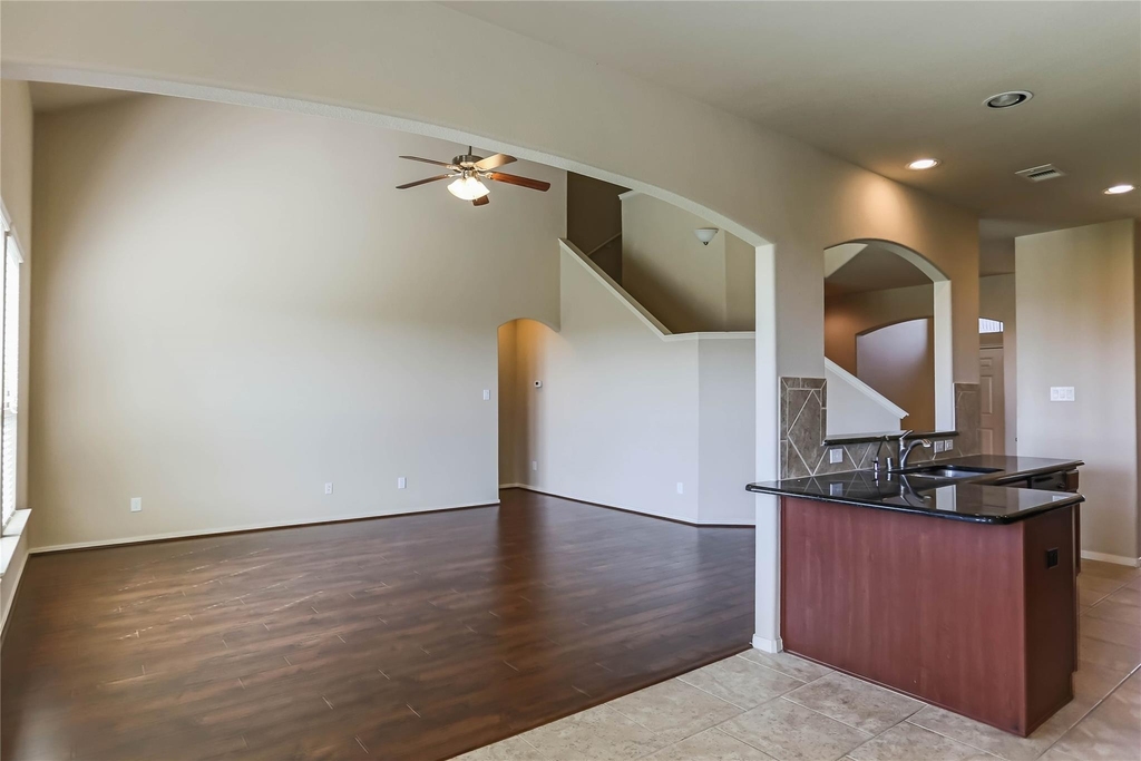 3443 Arrowhead Bay Lane - Photo 3