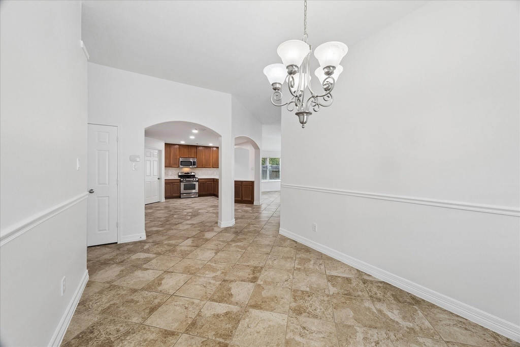 8310 Hardy Elm Street - Photo 9