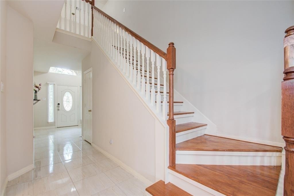 7511 S Linpar Court - Photo 6