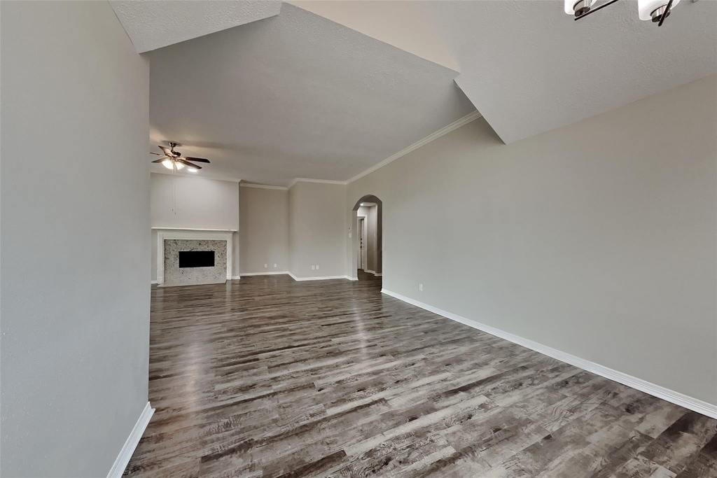 8227 Sports Haven Drive - Photo 5
