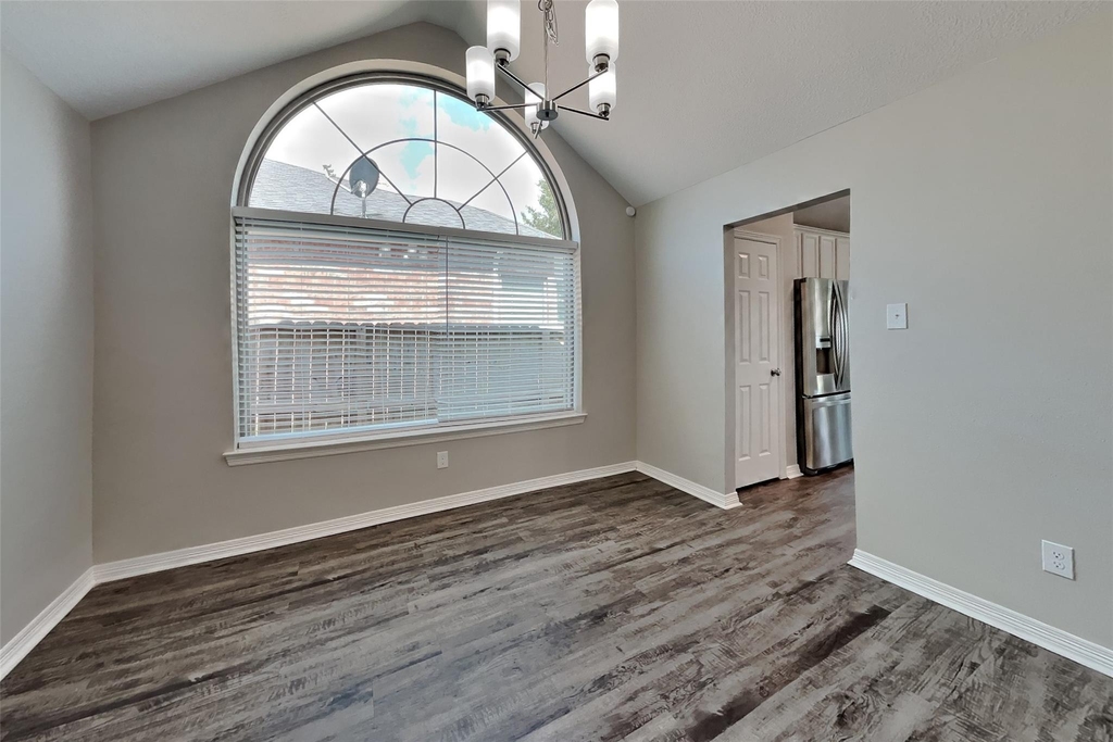 8227 Sports Haven Drive - Photo 6