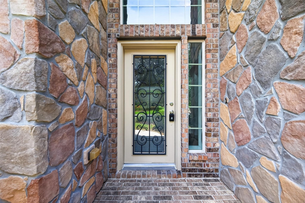 50 Vershire Circle - Photo 1