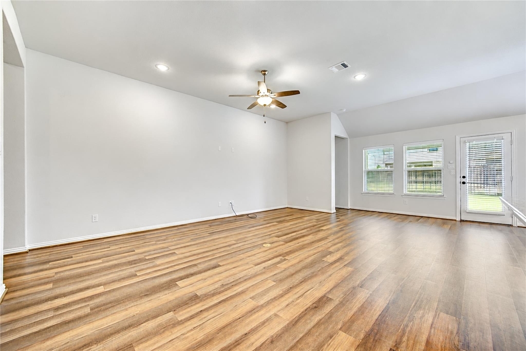 101 Sunray Creek Drive - Photo 24