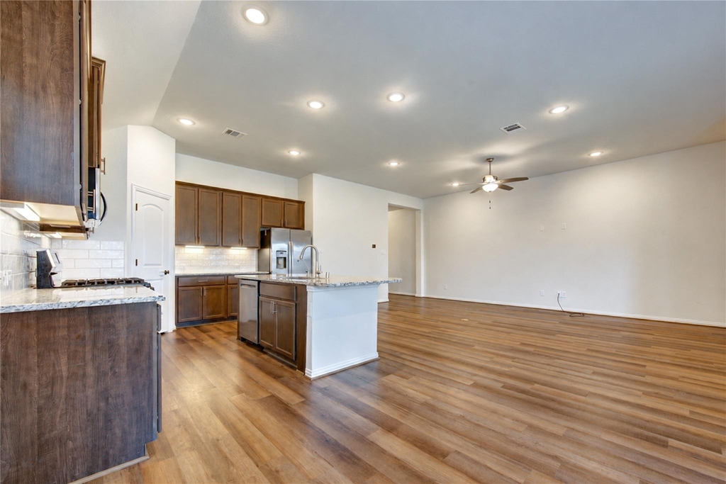 101 Sunray Creek Drive - Photo 25