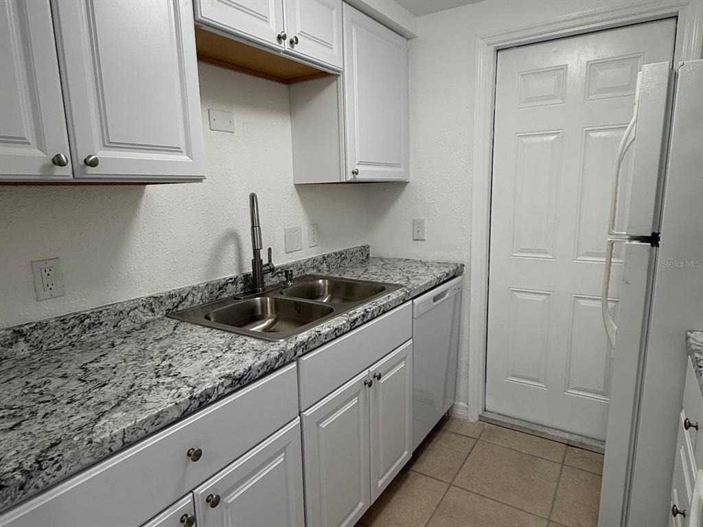 4928 Getner Street - Photo 15