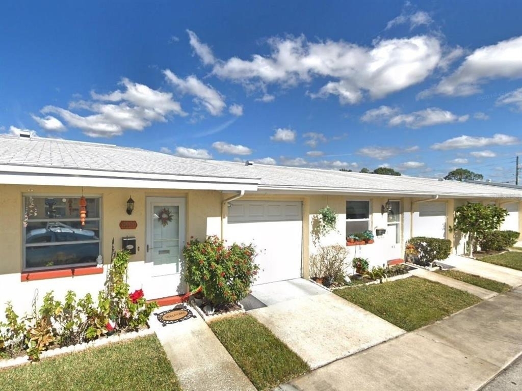 4928 Getner Street - Photo 2