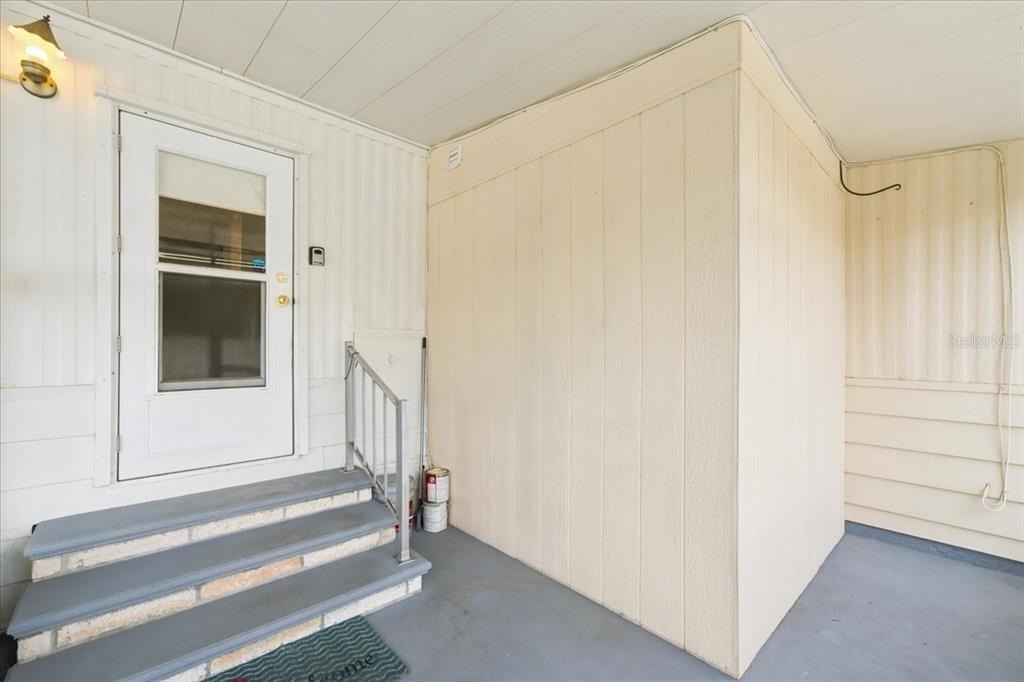7505 Fairlane Avenue - Photo 5