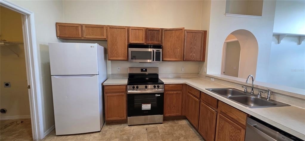 2546 Siena Way - Photo 16