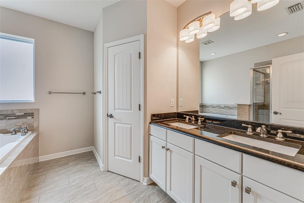 213 S Westland Avenue - Photo 32