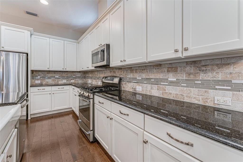 213 S Westland Avenue - Photo 13