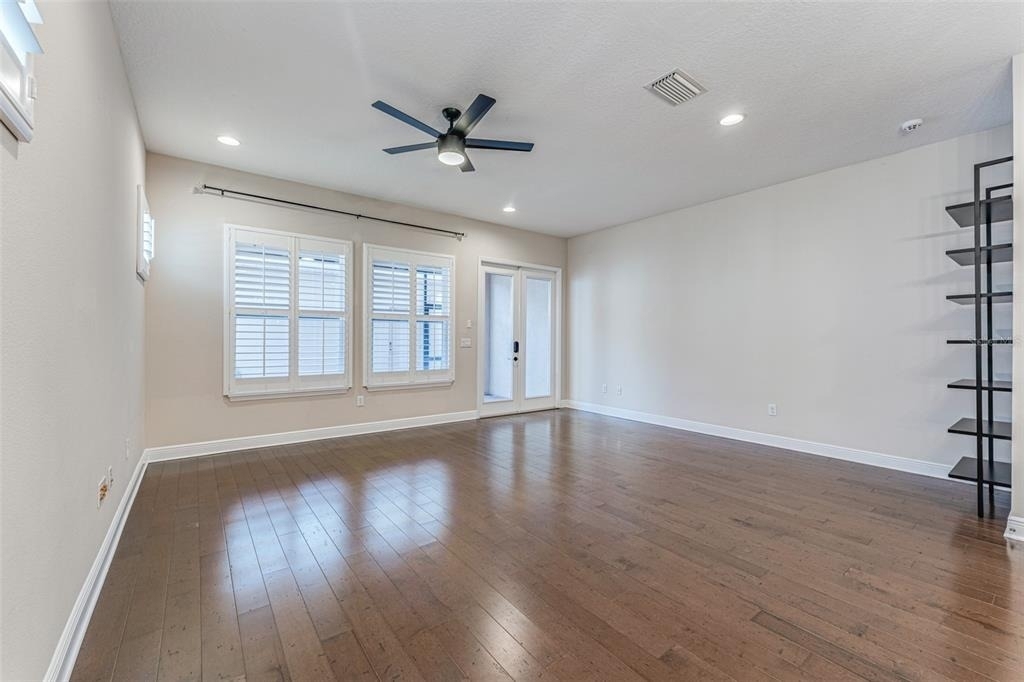 213 S Westland Avenue - Photo 20
