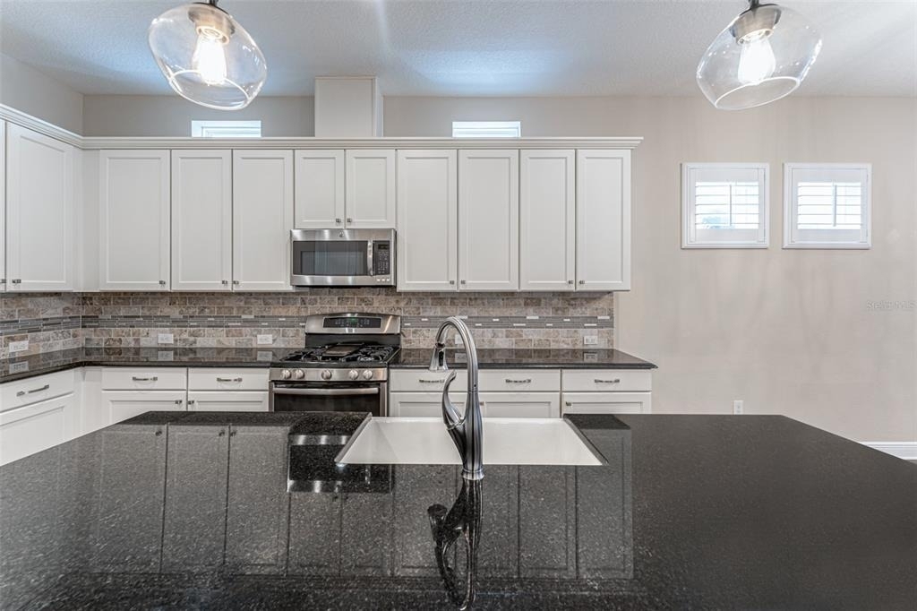 213 S Westland Avenue - Photo 10