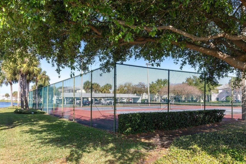 102 Pompano Drive Se - Photo 34
