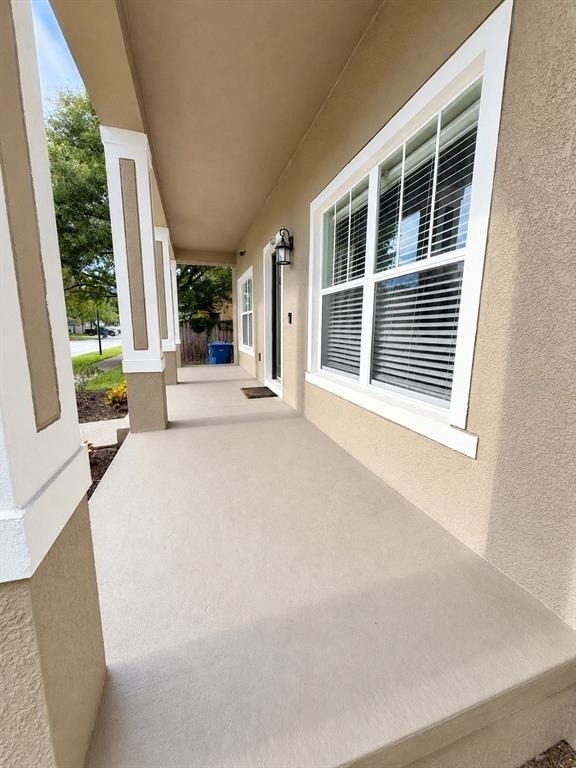 7605 N Dixon Avenue - Photo 2