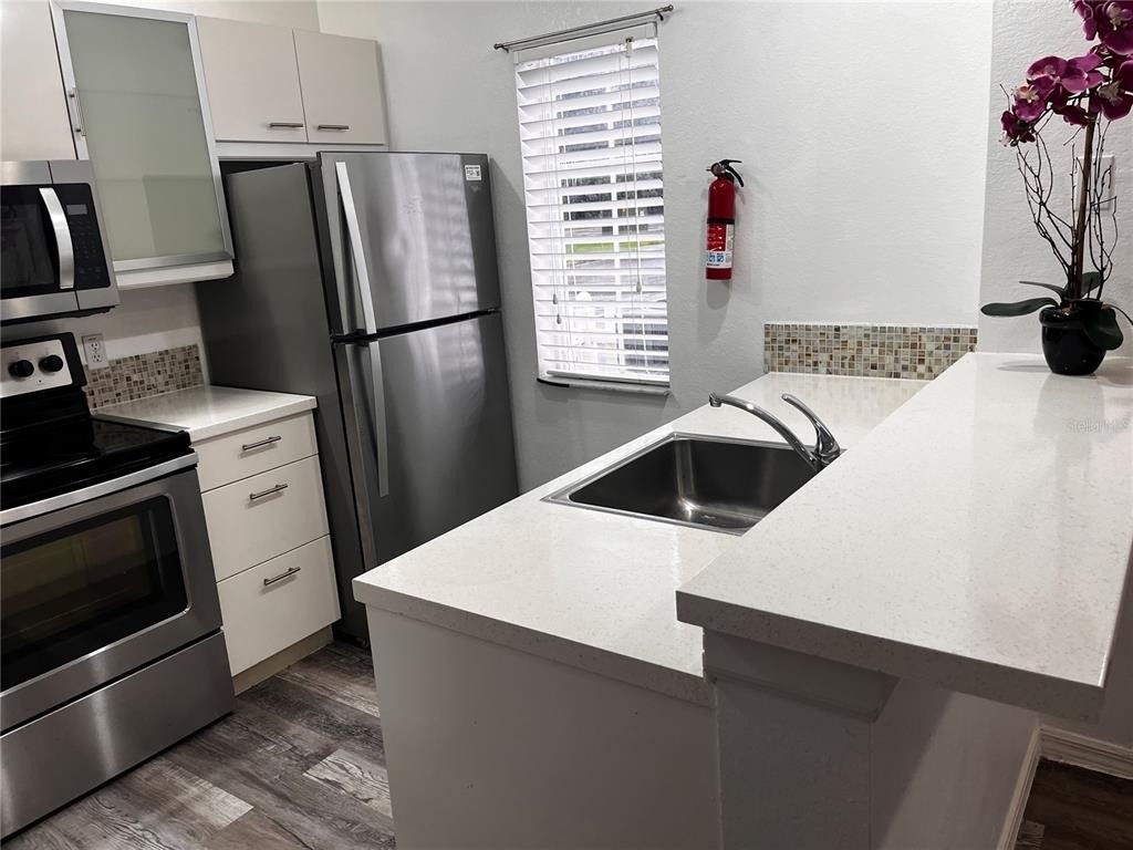 4006 Santa Maria Drive - Photo 4