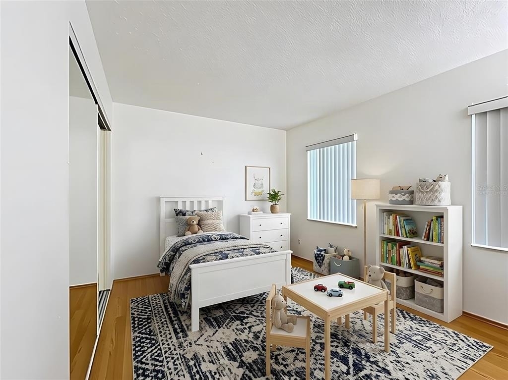 272 Florida Parkway - Photo 4