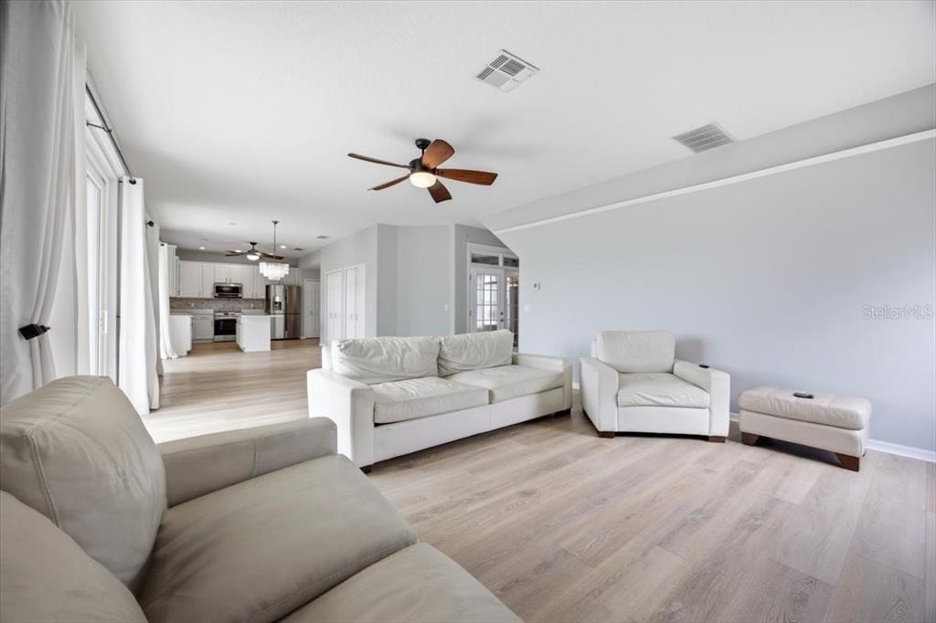 110 Burrell Circle - Photo 9