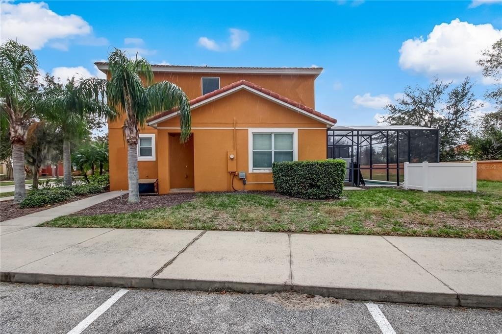 500 Las Fuentes Drive - Photo 2