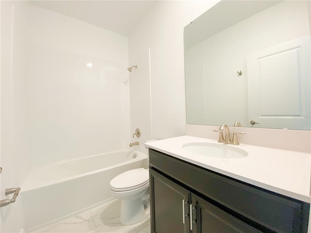 977 Leader Street - Photo 24