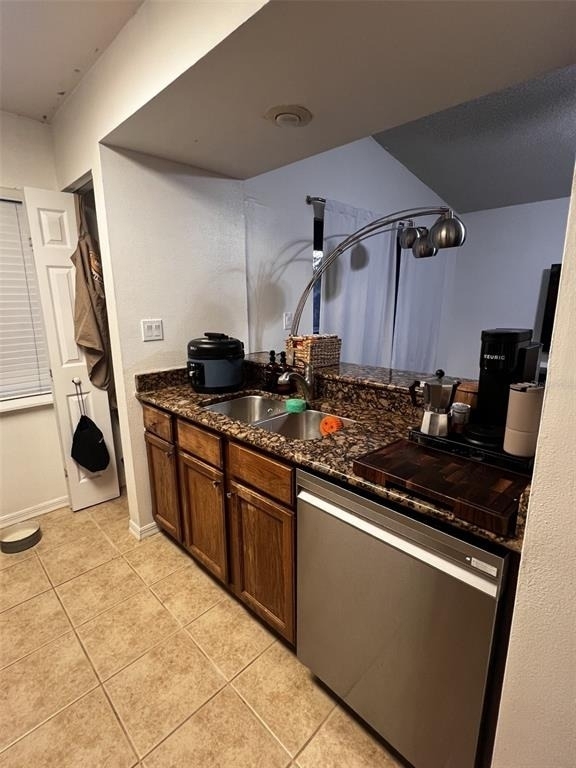 202 Riverbend Drive - Photo 13