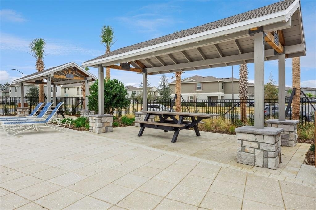 16570 Barbours Creek Way - Photo 29